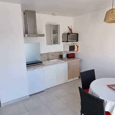 Neuf 39m2 Avec Balcon A 250m De La *