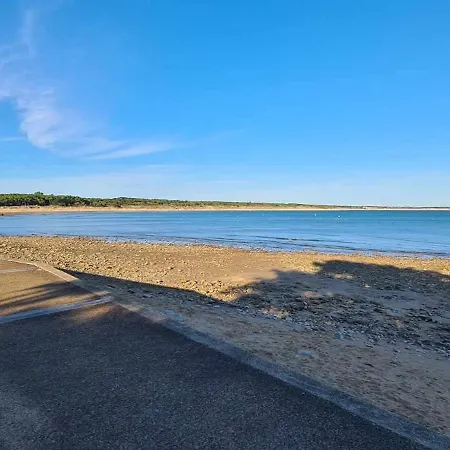 Apartment Neuf 39m2 Avec Balcon A 250m De La