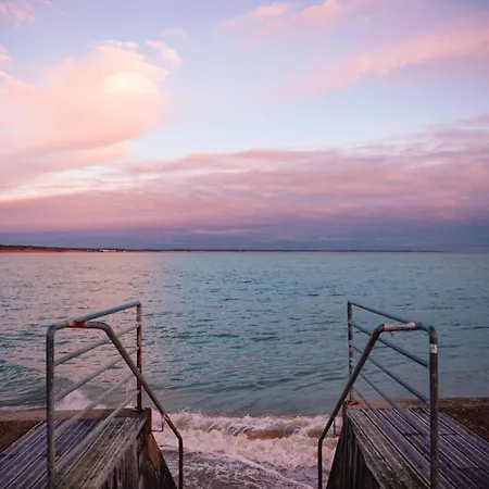 Neuf 39m2 Avec Balcon A 250m De La *