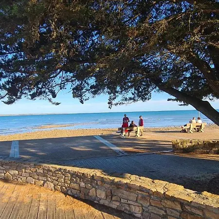 Neuf 39m2 Avec Balcon A 250m De La *