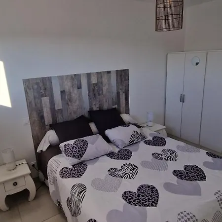 Apartment Neuf 39m2 Avec Balcon A 250m De La