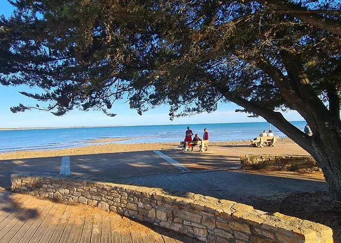 Neuf 39m2 Avec Balcon A 250m De La *