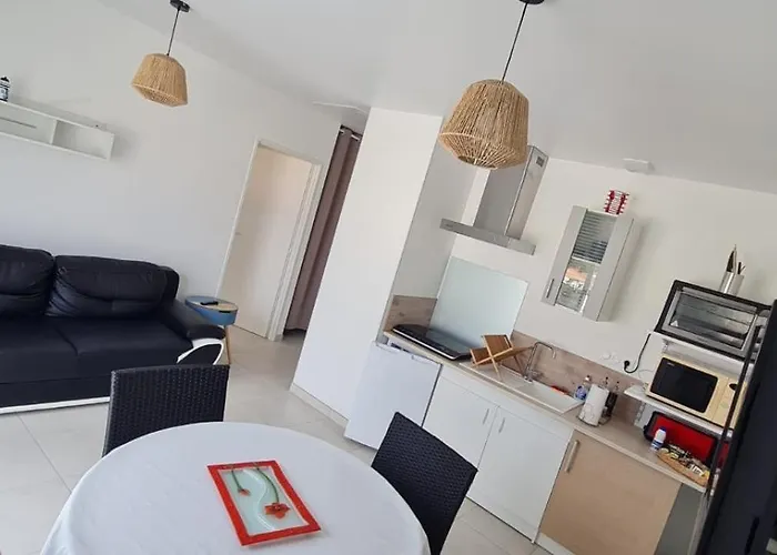 Neuf 39m2 Avec Balcon A 250m De La *